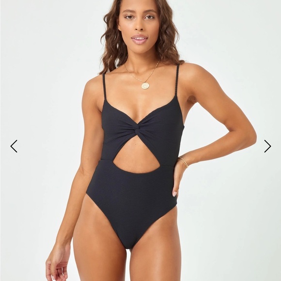 Worn twice, excellent condition, no longer fits - Picture 3 of 4